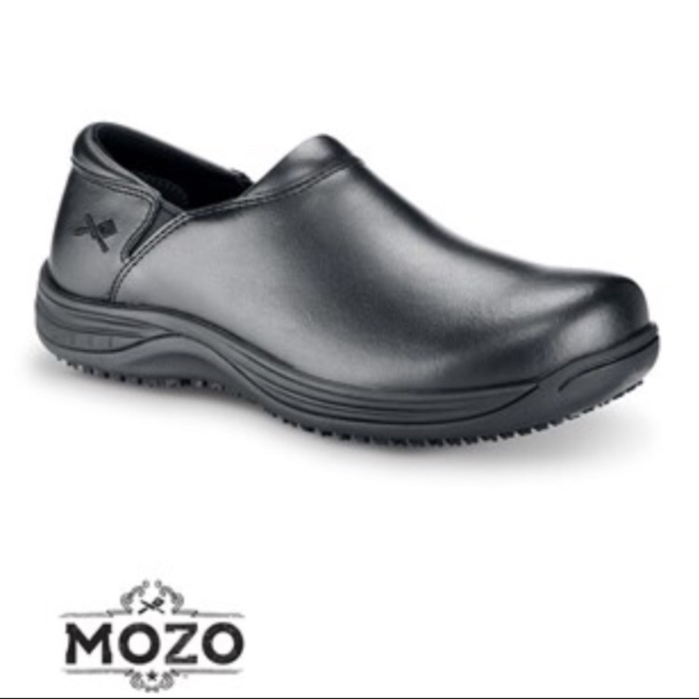 Brand NEW MOZO Forza Chef Shoe
